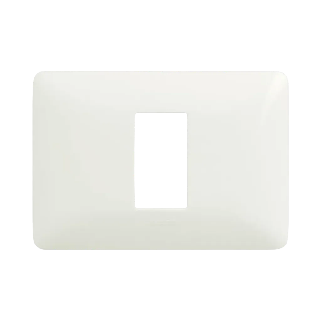 وش 1 فتحه لون ابيض ماتكس ايدج بتشينو